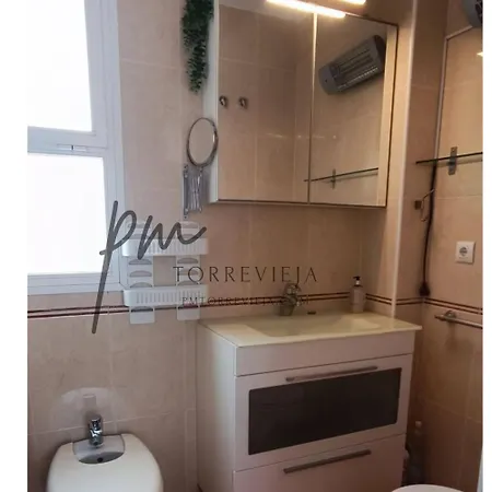 Prázdninový dům Pmt07 - Townhouse With Pool And Barbeque Torrevieja