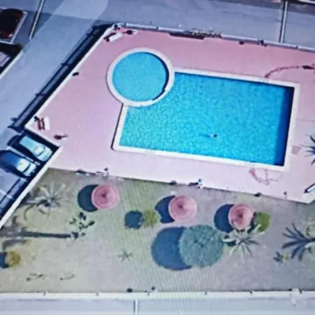 Quadro-pool-barbeque-torrevieja Feriehus Torrevieja
