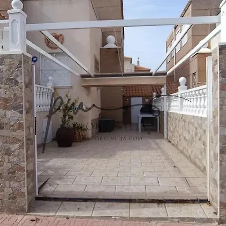 Pmt07 - Townhouse With Pool And Barbeque Torrevieja